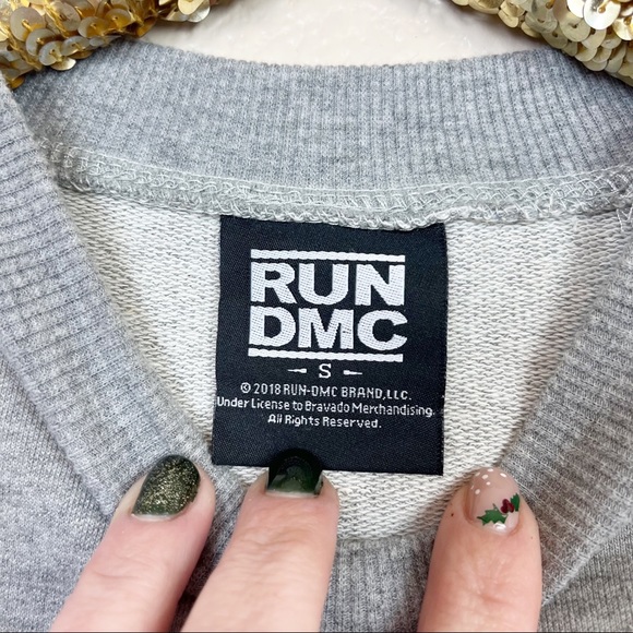 RUN DMC • Cropped Sweatshirt - Picture 8 of 13